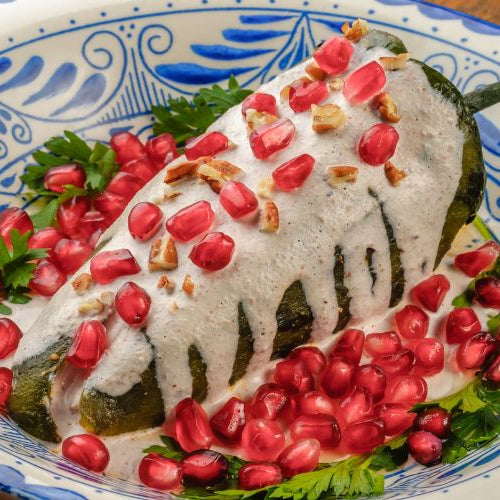 Chiles en nogada y vino: el maridaje más patriota del año con vinos de Valle de Guadalupe